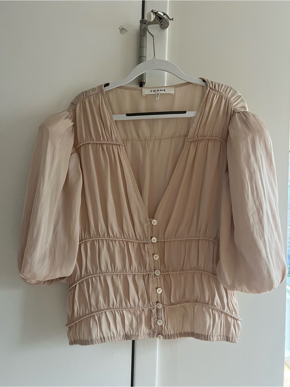 Frame Puff Sleeve Satin Blouse